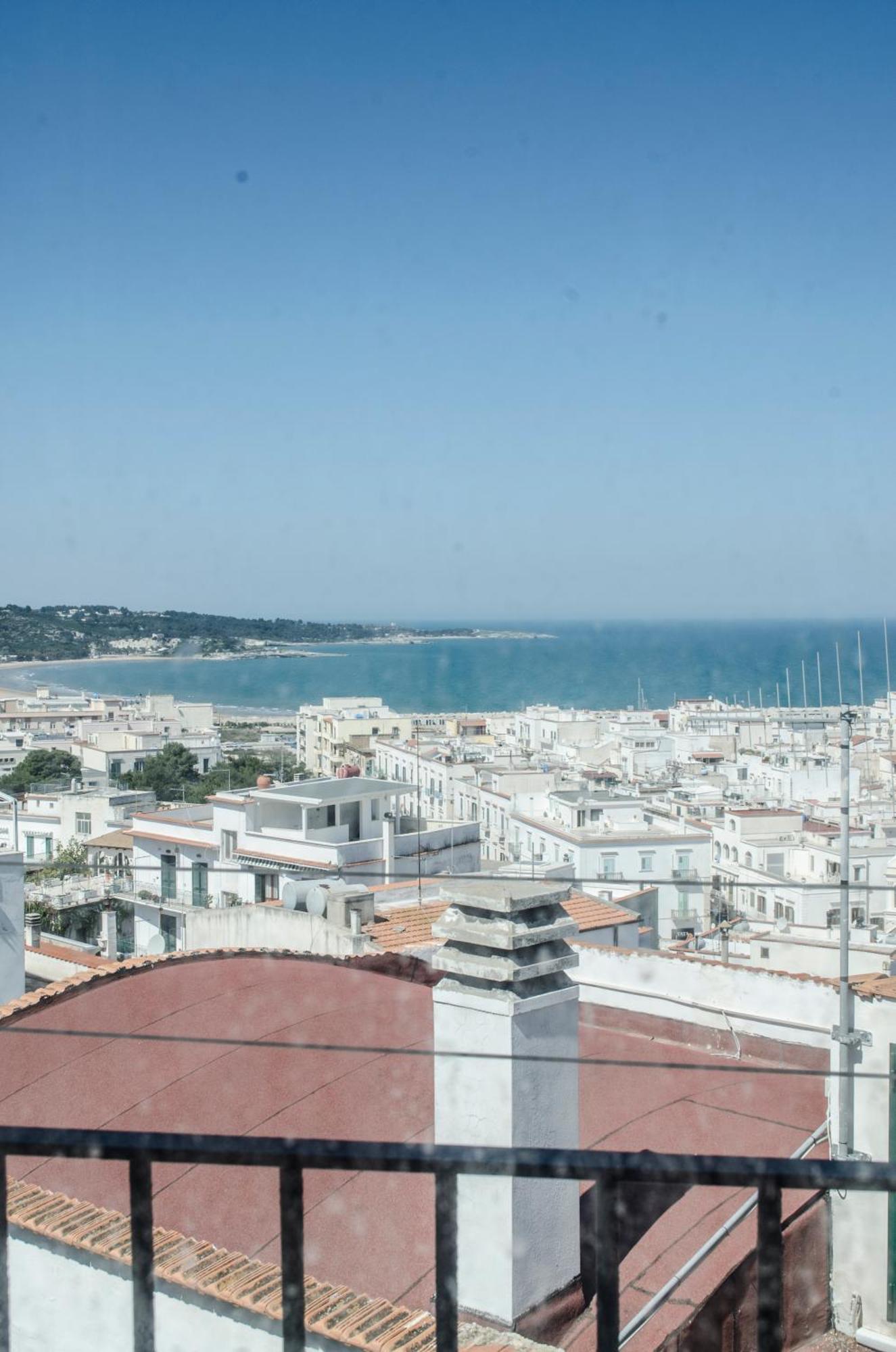 Torre La Mezzaluna Bed and Breakfast Βιέστε Εξωτερικό φωτογραφία